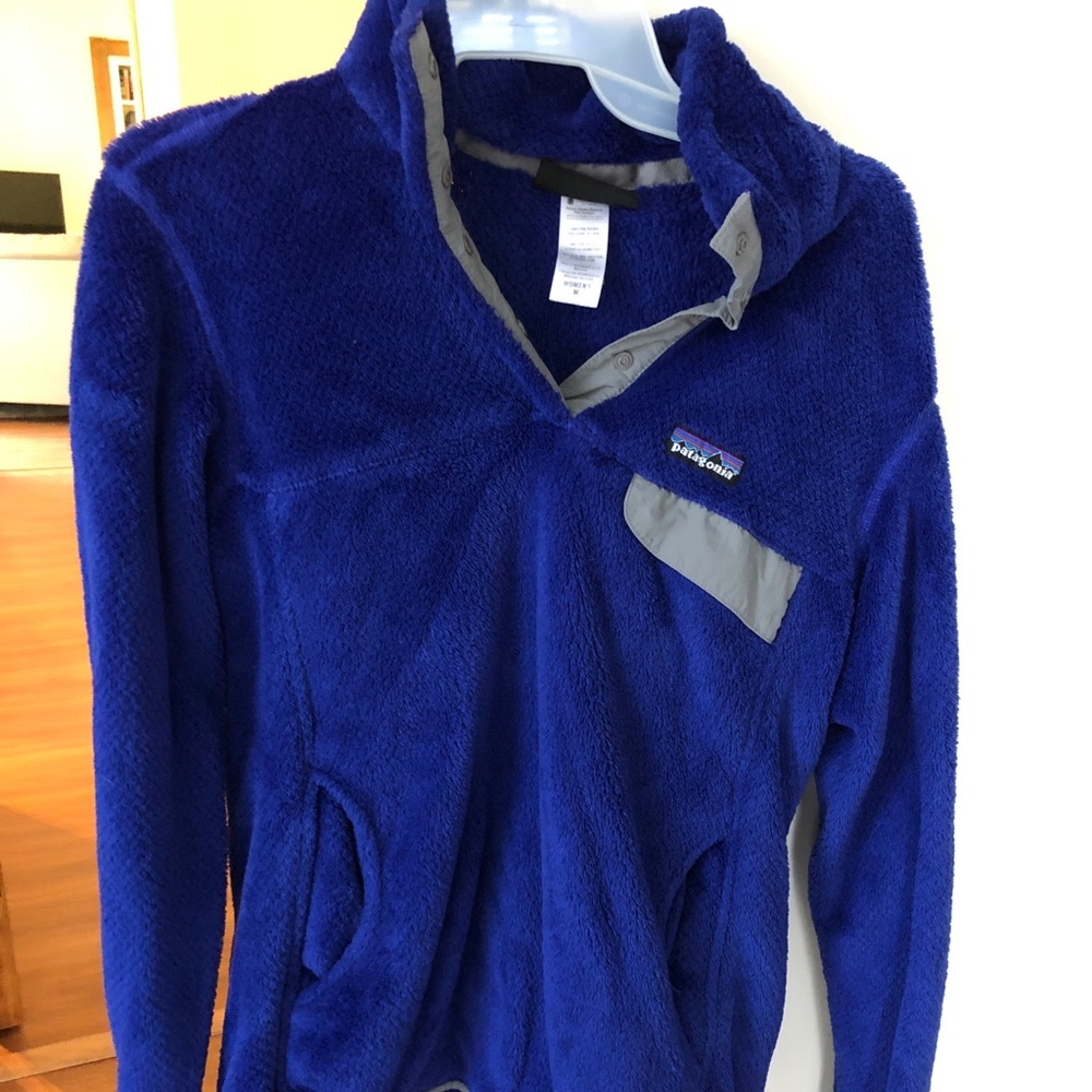 Patagonia Snap-T (re-tool). Like new condition!